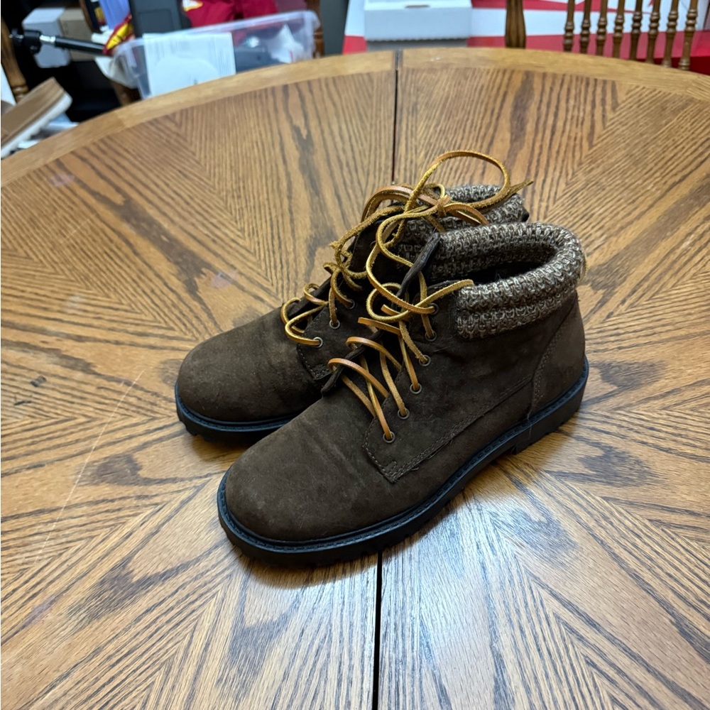 Pendleton Brown Men's Boots with Knit Collar